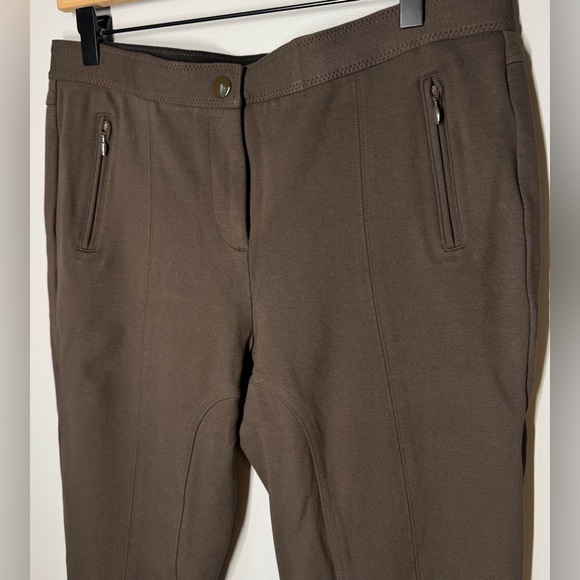 Chico’s Knit Jodhpur Style Brown Pants Stretch Ponte Faux Pockets Sz 10 - Picture 3 of 8